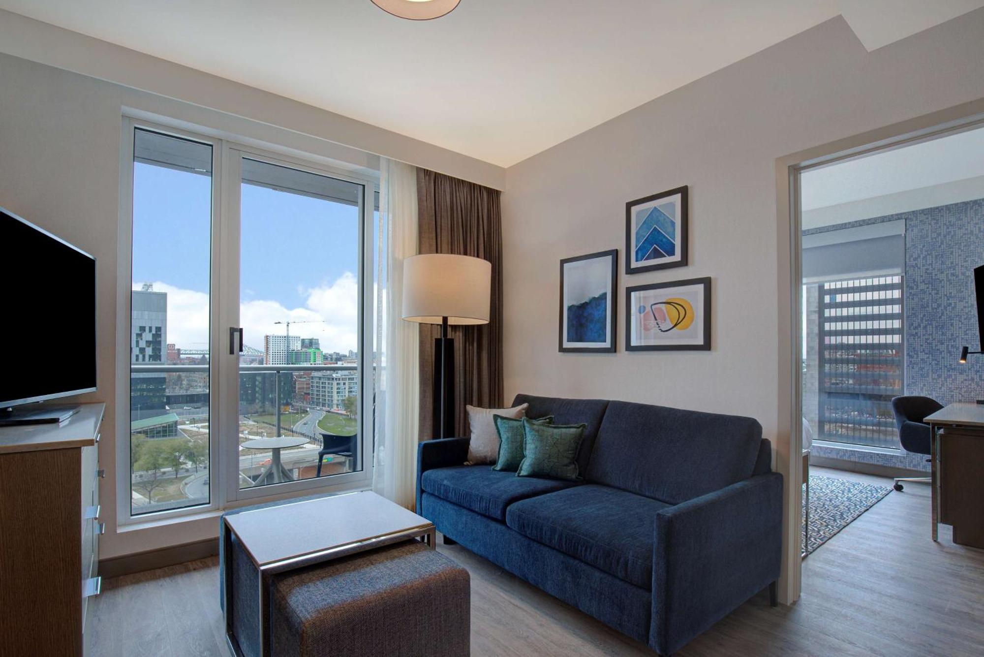Homewood Suites By Hilton Montreal Downtown Bagian luar foto