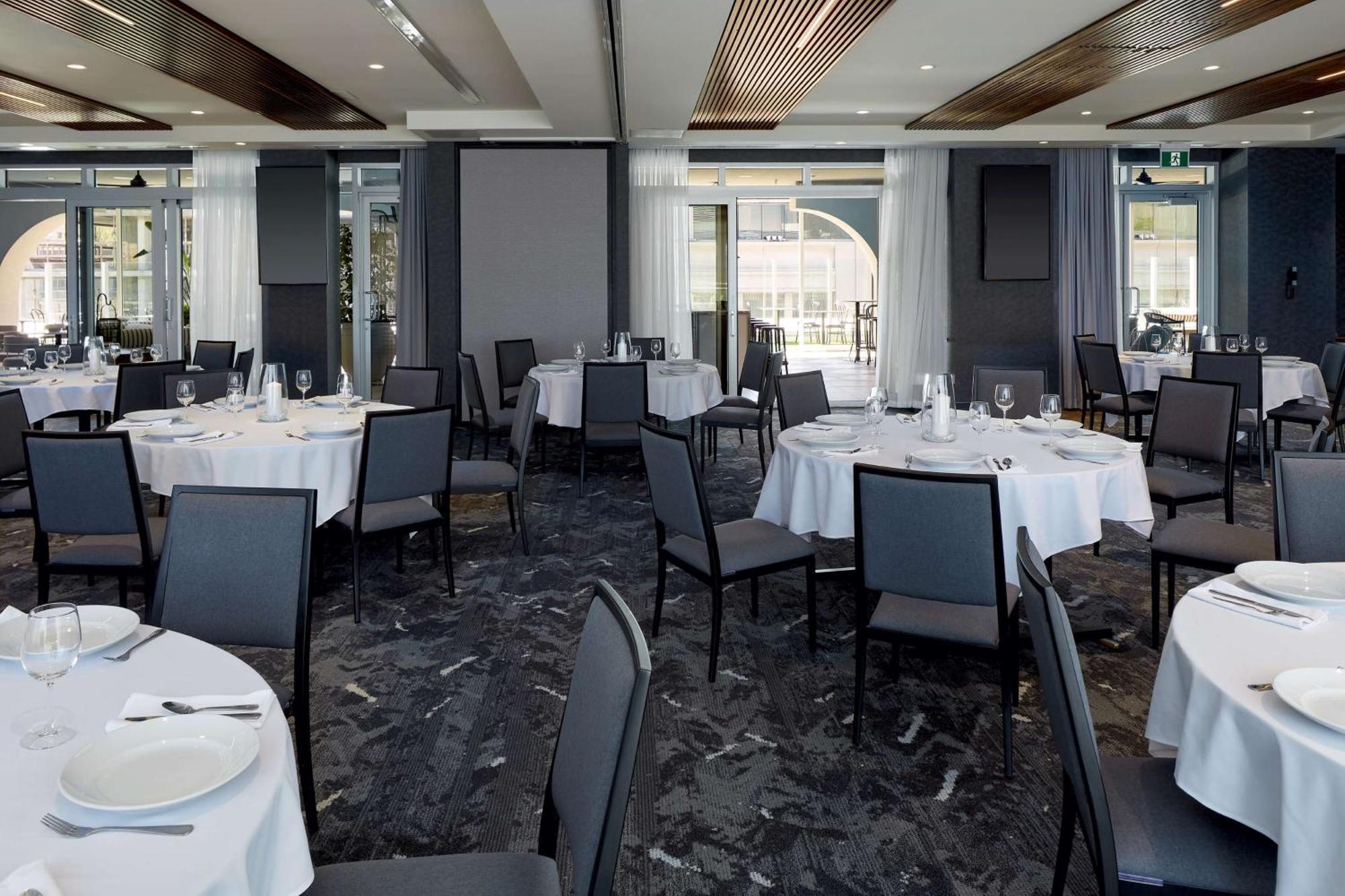 Homewood Suites By Hilton Montreal Downtown Bagian luar foto