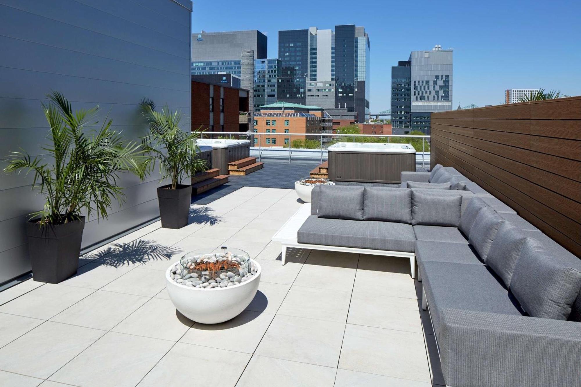 Homewood Suites By Hilton Montreal Downtown Bagian luar foto