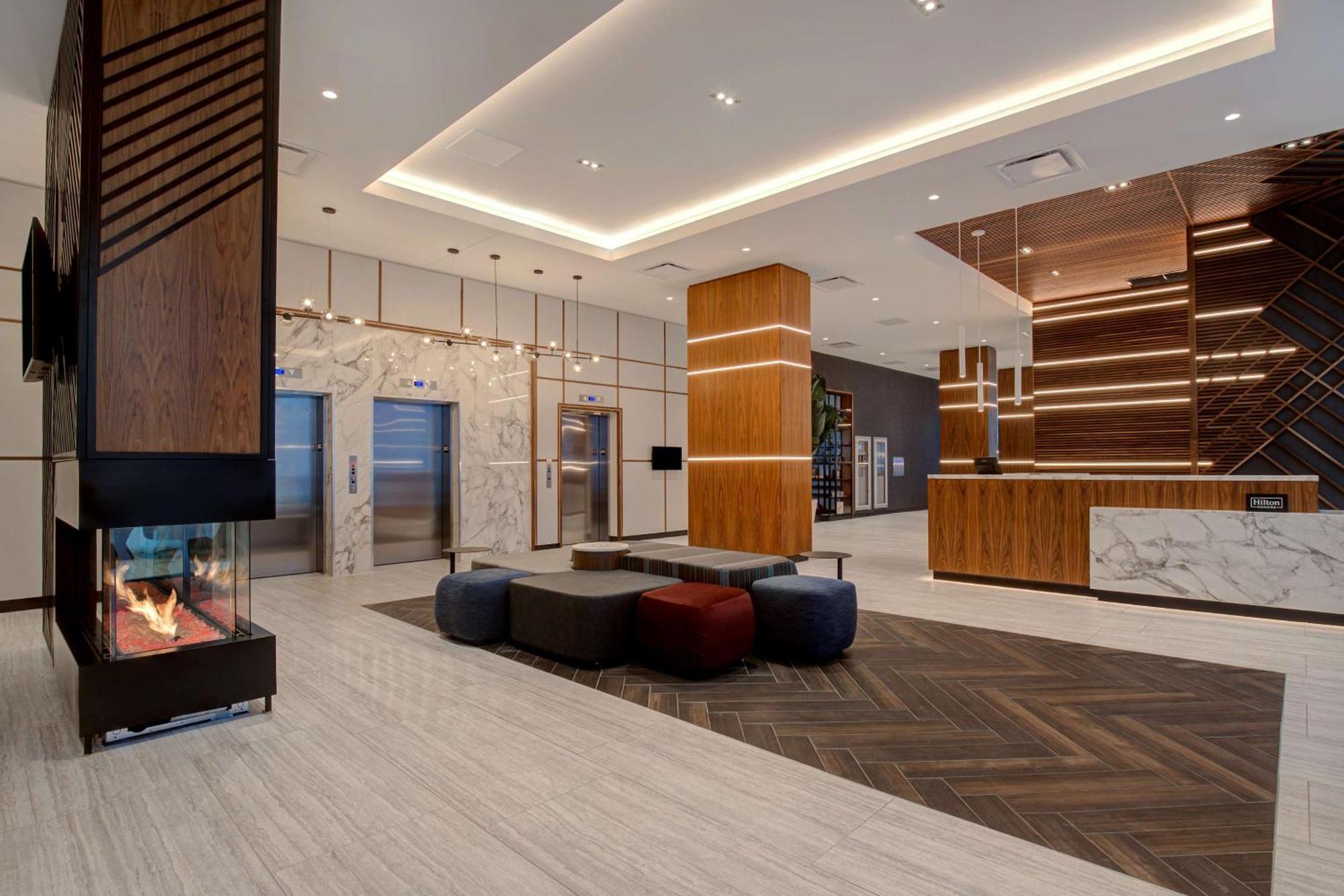 Homewood Suites By Hilton Montreal Downtown Bagian luar foto